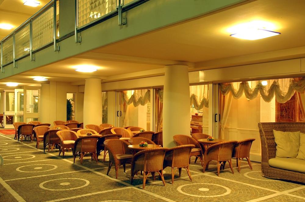 Universal Hotel Cervia Luaran gambar