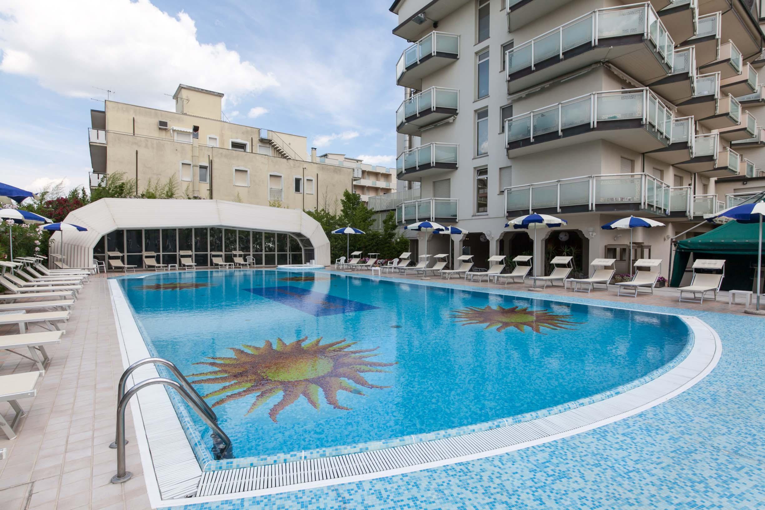 Universal Hotel Cervia Luaran gambar