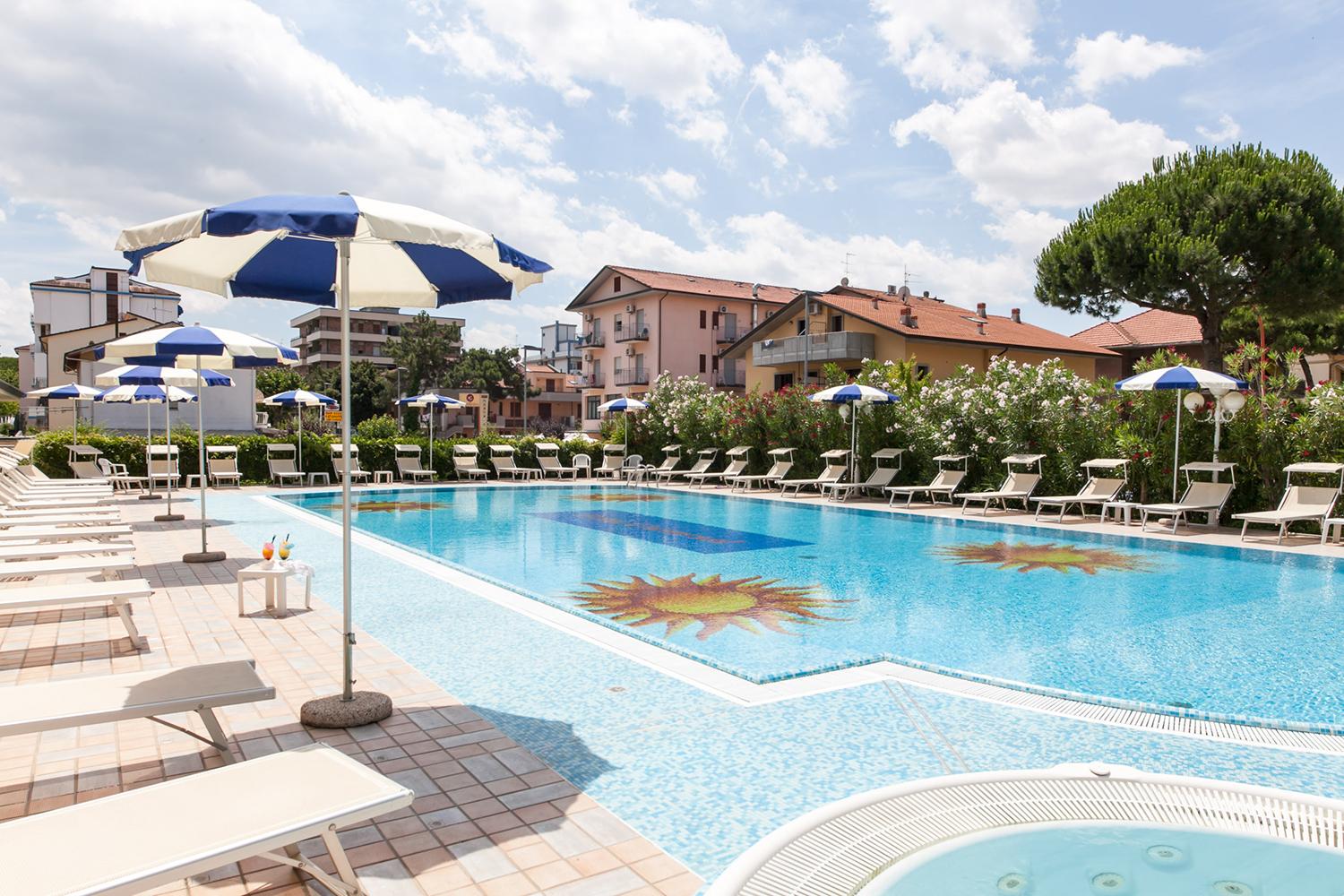 Universal Hotel Cervia Luaran gambar