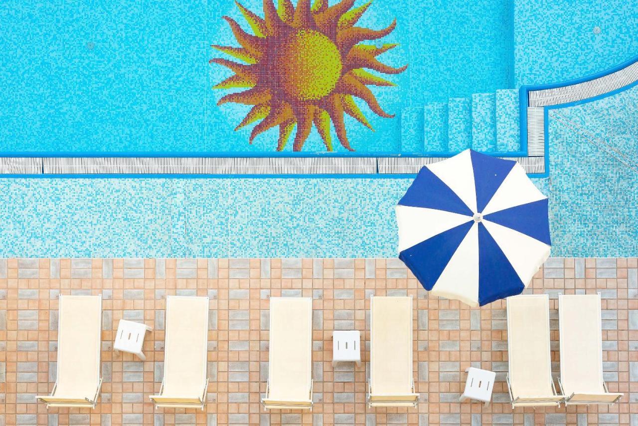 Universal Hotel Cervia Luaran gambar