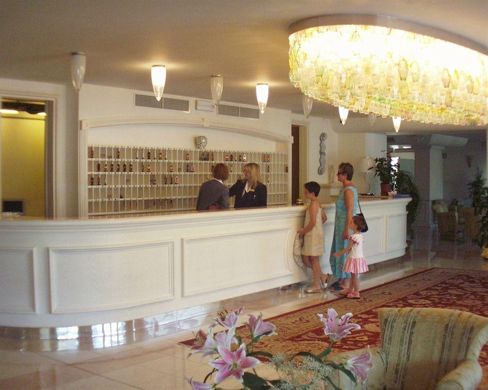 Universal Hotel Cervia Luaran gambar