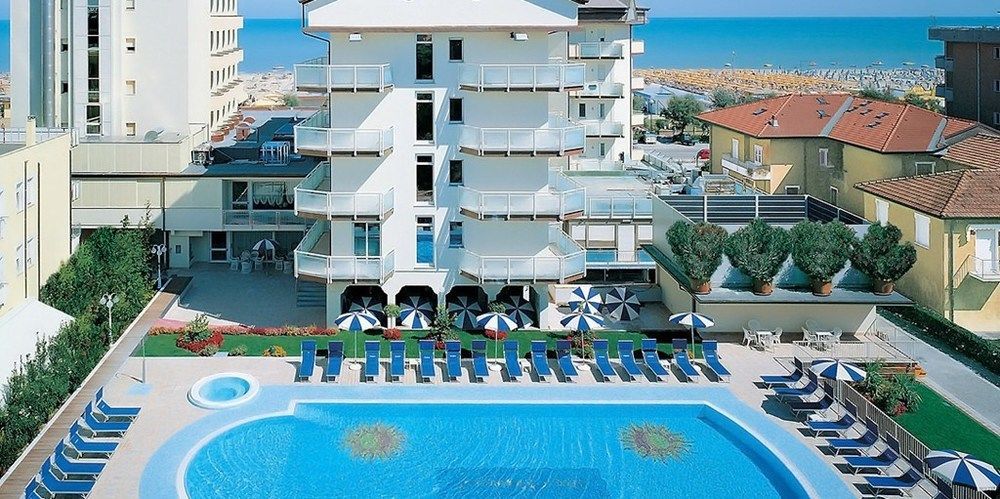 Universal Hotel Cervia Luaran gambar